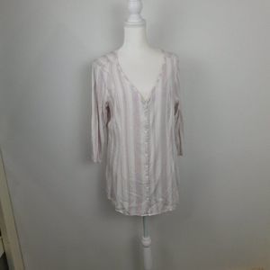 Torrid Woman Blouse Size 1 color Pink & cream